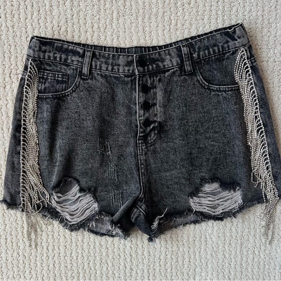 SAVANNA JANE Rhinestone Tassel Black Gray Distressed Jean Shorts Large L - Picture 4 of 12